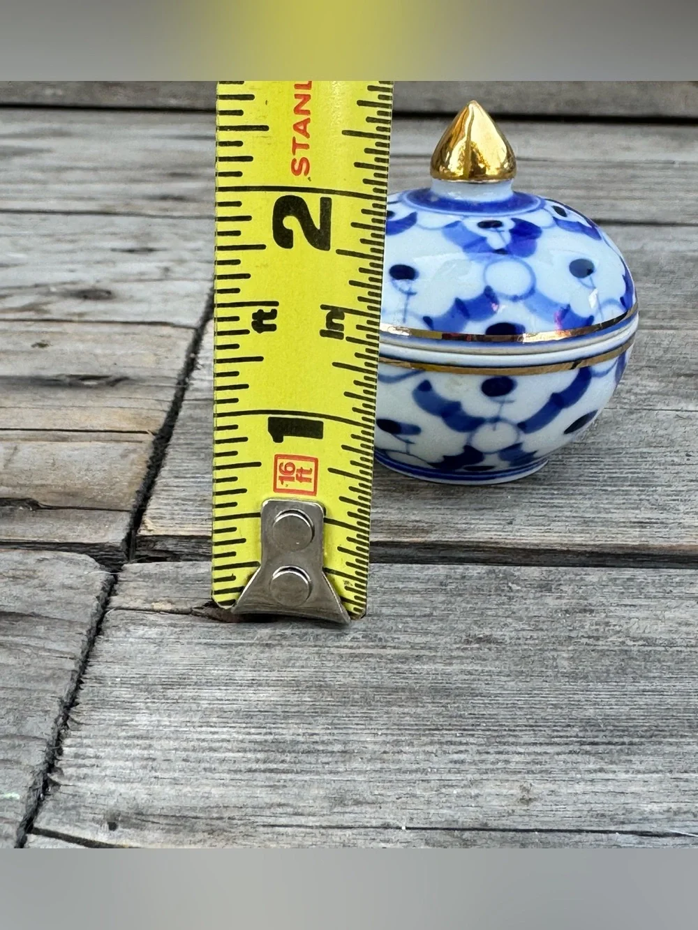 Vintage Mini Thai Benjarong Blue & White Porcelain Ring Trinket Box 2.5